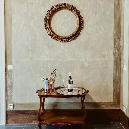 Numerouno Arthouse Apartment *